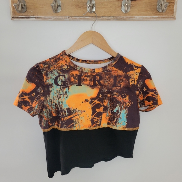 Tops - Asymetric Art Print Crop Top | Size: S